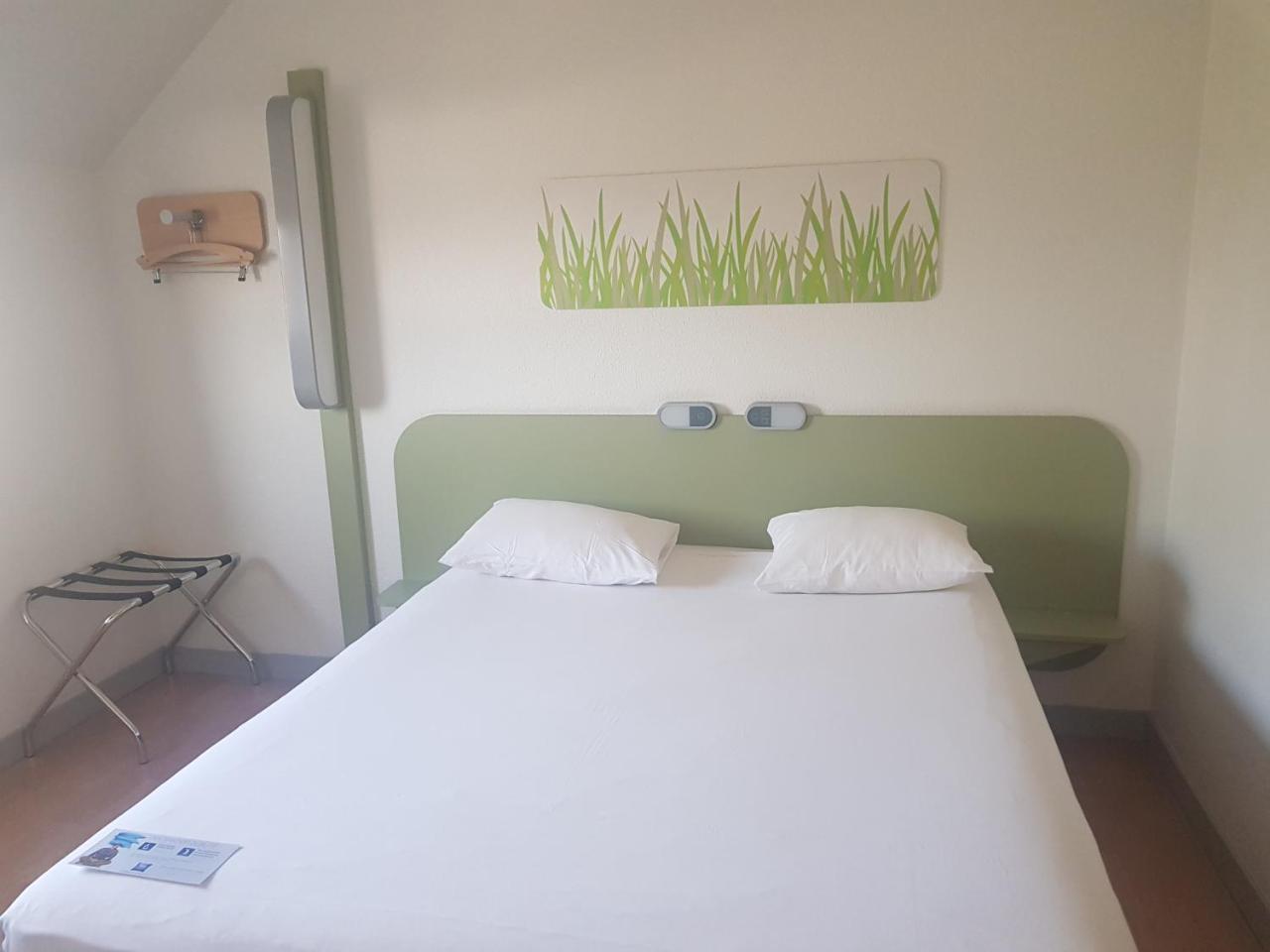 Ibis Budget Lorient Hennebont Exterior photo
